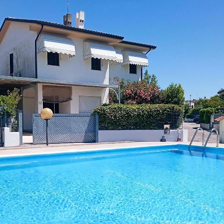 Luxury Villa ドゥナ・ヴェルデ エクステリア 写真